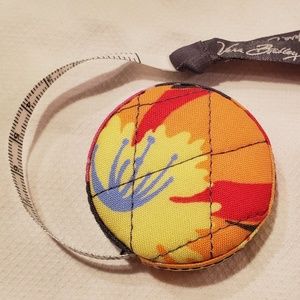 NIB Vera Bradley Small Tape Measure Jazzy Blooms